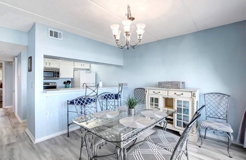 Ocean Cay Condominio | Oceans of Amelia - Updated 2 Bed/2 Bath Condo with Glorious Views!