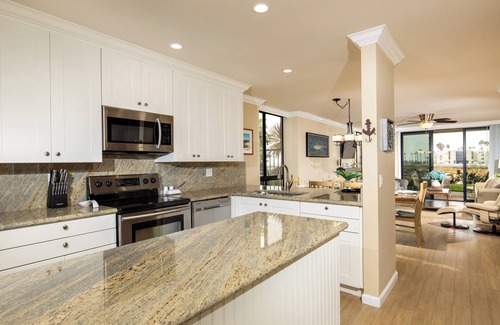 Townsite Condominio | Oceanside Beach Condos
