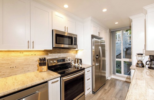 Townsite Condominio | Oceanside Beach Condos