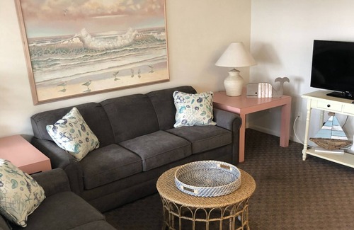 North End Condominio | Oceanside Condo at Beach & Boardwalk w/Parking