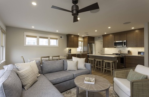 Ship Bottom Casa | Newly built Oceanside home with plunge pool! Pet friendly!