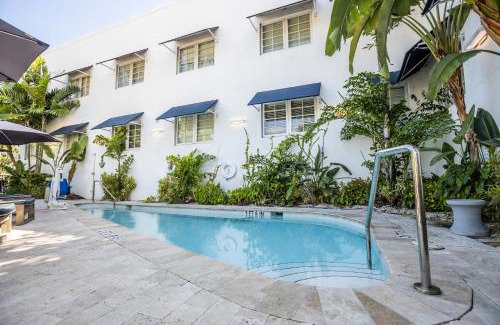 Mid Beach Hotel | Oceanside Hotel and Suites