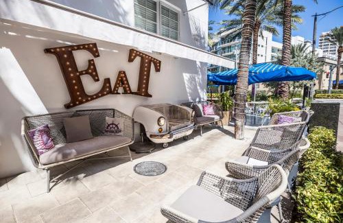 Mid Beach Hotel | Oceanside Hotel and Suites