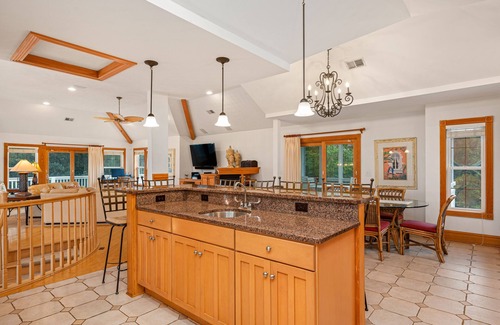Corolla Village Casa | Oceanside In Corolla w/Heated Pool, Hot Tub & Rec Room w/Pool Table