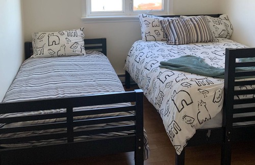 Lawrencetown Casa | Oceanside Lawrencetown Beach House 2 minutes from beaches