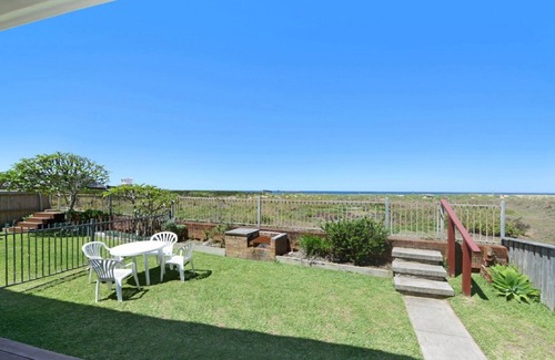 Avoca Beach Apartamento | Oceanside - direct access to Avoca Beach