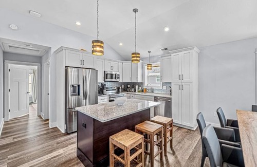 Ocean Hill Casa | Oceanside, Private Pool, Hot Tub, Close to Lighthouse, Community Amenities, VOH23, The Strandhaus