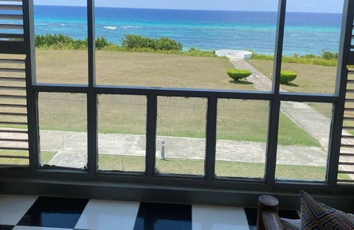Montego Bay Apartamento | Oceanview Apt - Montego Bay, Ja, Pool, Bar, Beach