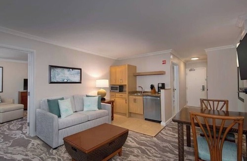 Lahaina Hotel | Oceanview-2BDRoom/2BATH-Marriott Lahaina/NapiliTower Maui-Full Resort-Real Owner