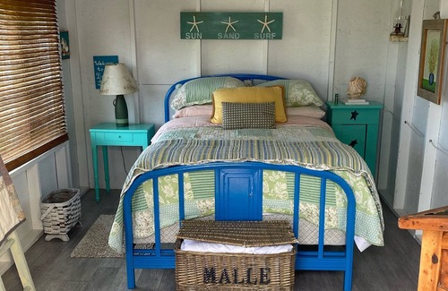 Souris Cabaña | Vista al Mar Beach Cottage y Bunkie
