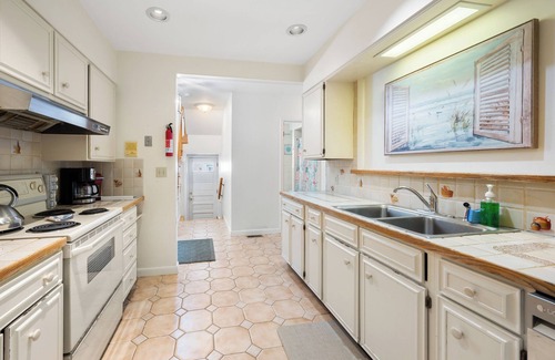 Eastward Look Casa | Oceanview Beach House, Steps to Private Beach Access, Sleeps 20!