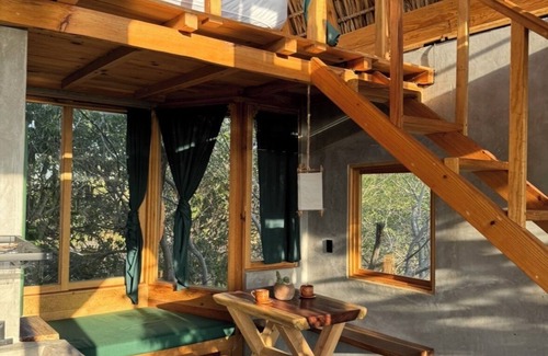 Santa María Cabina | Oceanview cabin with AC in Brisas de Zicatela - 2 bedrooms