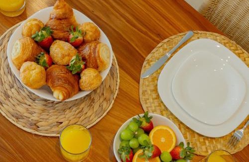 Grand Gaube Apartamento | Oceanview Escape - Beachfront Apartment
