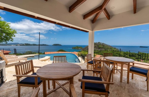 Potrero Condominio | Impresionantes vistas al mar, avistamiento de ballenas, piscina, 2 playas