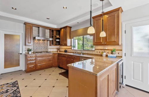 Dana Point Condominio | Oceanview luxe condo, deck & sauna - Harbor Haus