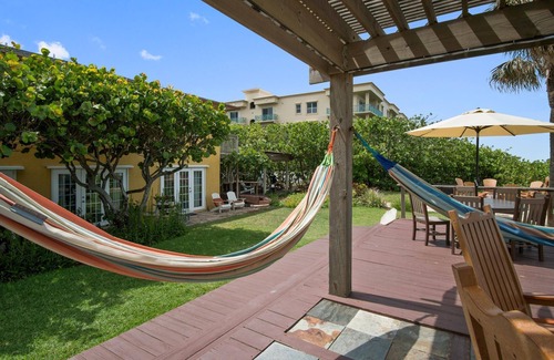 Cocoa Beach Apartamento | Beach Place Guesthouses - Oceanview - Dos habitaciones