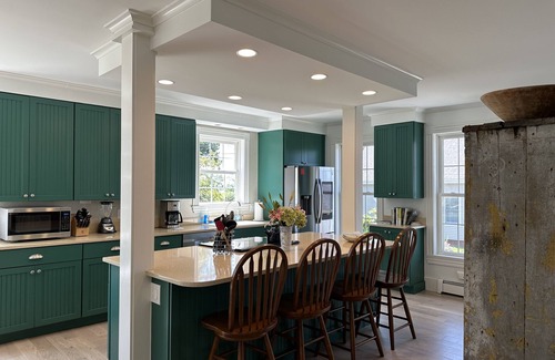 Mid-Coast and Islands Casa | Oceanview Victorian Retreat in Pott’s Point