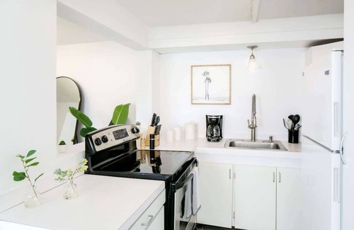Estate Enighed Apartamento | Town Walk, Beach Steps, Sea View