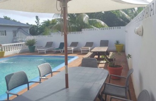 River Oaks Apartamento | Ocho Rios Pimento Villas