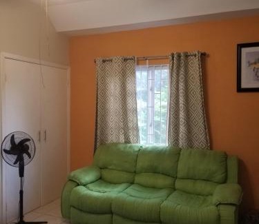 Ocho Rios Apartamento | Ocho Rios Town Center Apt.