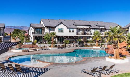 Ivins Casa | Ocotillo Springs Resort 47 Brand New Home-Private Hot tub BBQ Grill Ping Pong with Resort Pool
