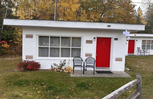 Millersburg Cabina | Ocqueoc Cabin Number Three
