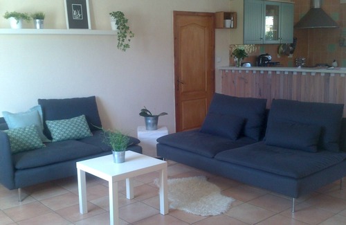 Octon Villa | Octon, Villa Bungalow, piscina, cerca del Salagou entre el mar y la montaña
