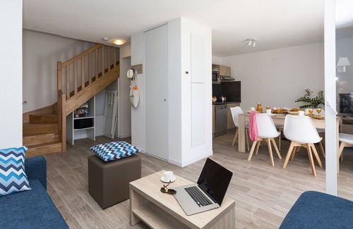 Noirmoutier-en-l'Ile Apartamento | Le Domaine des Pins by Interhome