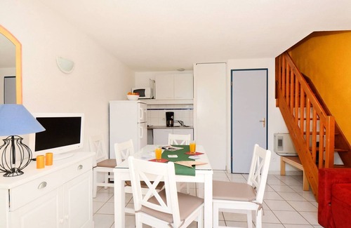 Vendres Casa | Odalys Essentielle Le Grand Bleu by Interhome