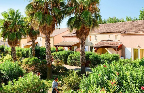 Vendres Casa | Odalys Essentielle Le Grand Bleu by Interhome