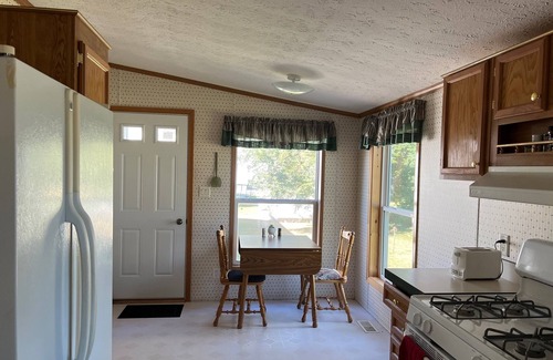 Odessa Casa | Odessa Lodge 3bd/2ba-Close to hunting, fishing, hiking and Lake Fun