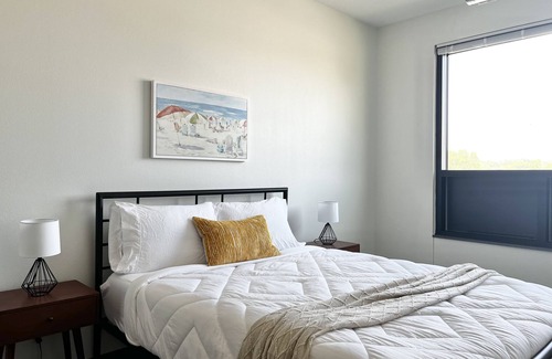 West Des Moines Apartamento | ✧Odyssey at Keystone | Chic 1BD Apartment✧