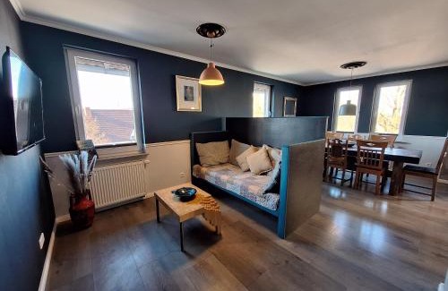 Oerlinghausen Apartamento | Oerlinghausen Groß, 8 Personen, 5 Zimmer, 2 Bäder