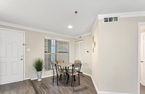 Dunwoody Apartamento | ❤ of Atlanta♣Pool♣Balcony♣Parking♣Smart TV♣Gym