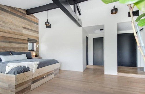 Malibu Casa | ❤ of Malibu ✤ Pool ✤ Mountain Views ✤ Private