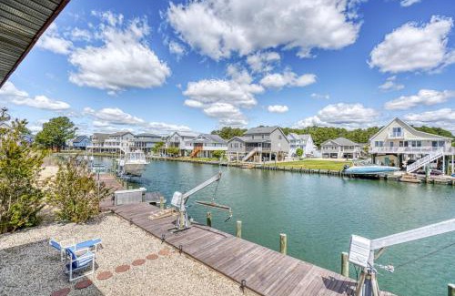 Captain's Cove Casa | Off Duty - Pet Friendly, Waterfront!