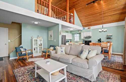 Captain's Cove Casa | Off Duty - Pet Friendly, Waterfront!