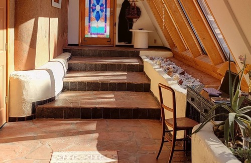 Colorado Springs Casa | Off-grid, Earthen home in the forest