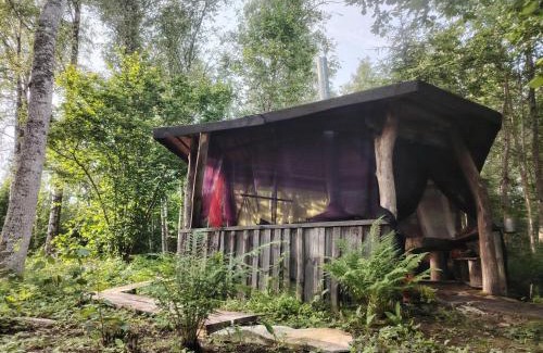 Laaneranna Parish Otro | Off-grid forest glamping