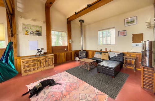Klamath Falls Cabina | Off-Grid Paradise - Outdoorsy People’s Dream