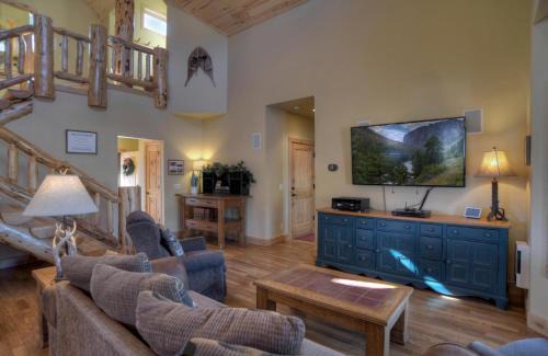 South Fork Casa | Off the Beaten Path
