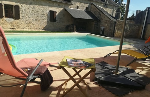 Badaillac Casa | OFERTA vacaciones abril! Tarifa más baja para vacaciones en familia o con amigos.