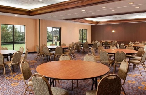 Gastonia Casa | Offering Spectacular Views of Gastonia! 2 Units Near Gastonia Farmers Market