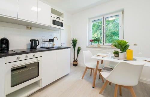 Freilassing Apartamento | OG2 R 3-Zimmer City Wohnung 15min bis Salzburg