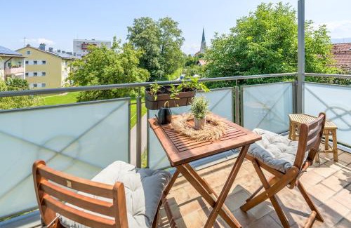 Freilassing Apartamento | OG2 R 3-Zimmer City Wohnung 15min bis Salzburg