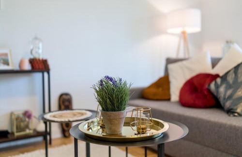 Freilassing Apartamento | OG2 R 3-Zimmer City Wohnung 15min bis Salzburg