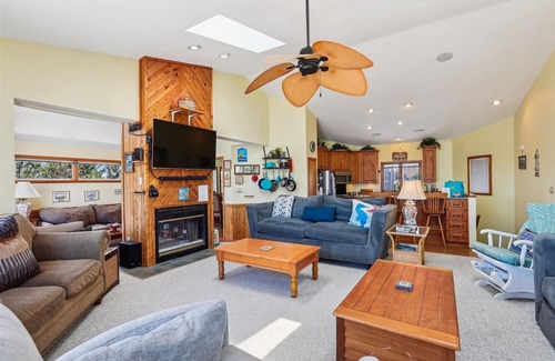 Ocean Hill Casa | OH-9 "Caspies by the Sea" SemiOceanFront Dog friendly!