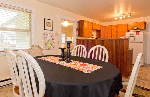 Port Angeles Casa | ¡Oh casa feliz día! Por diversión o negocios