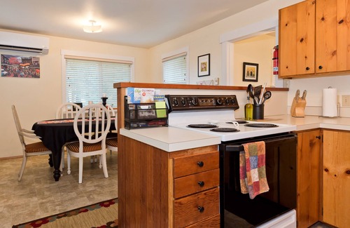 Port Angeles Casa | ¡Oh casa feliz día! Por diversión o negocios