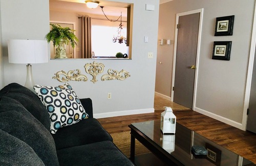 Waterbury Condominio | ¡Oh la La!: Hogar lejos del hogar
